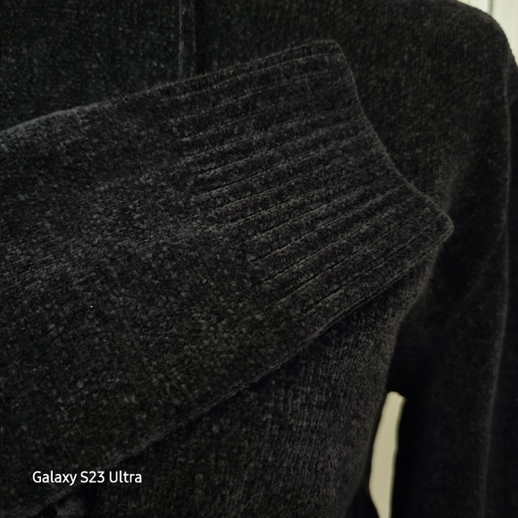 Projek Raw black chenille hoodie, size small. Unisex clothing. - Picture 5 of 8